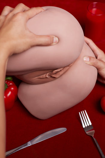 Climax Doll Female TPE R4 Torso Butt Sex Doll Black Skin Climax Doll